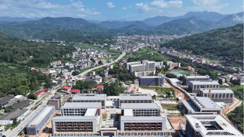 永春：泉州技师学院新校区二期首批楼栋投用 千名新生入驻开启技能求学路