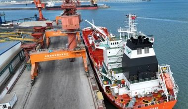 從肖厝港出發 泉州市首次實現植物油海運出口