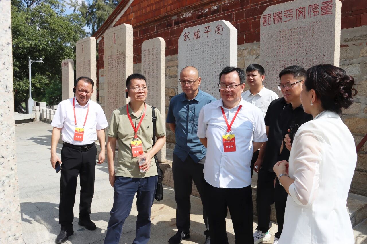洛江区政协组织驻洛江、驻华大市政协委员赴南安市开展年度视察活动