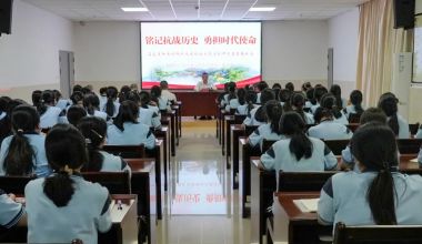 南靖县县长蔡铭泉到兰水中学讲授思政课