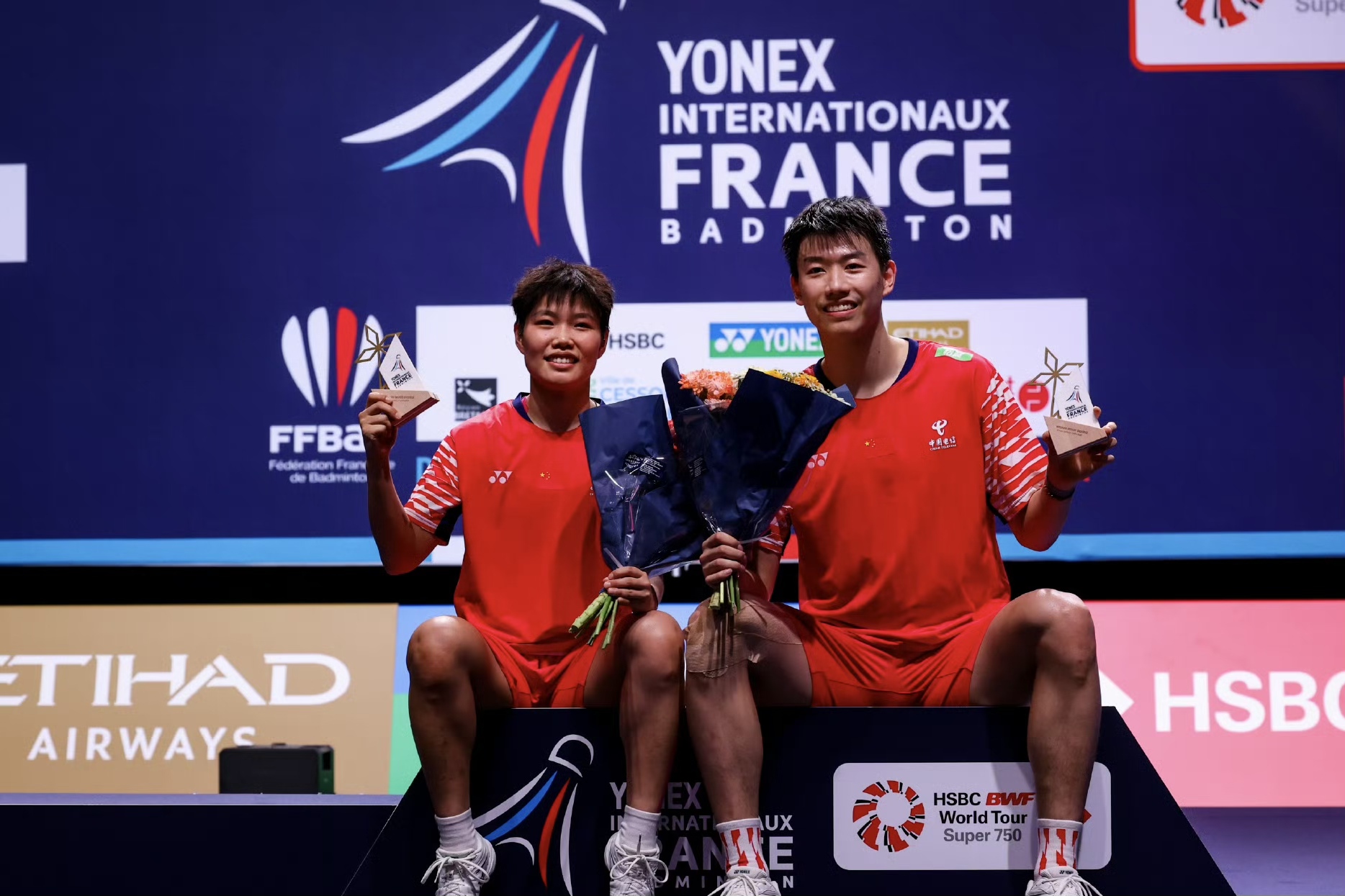 法国羽毛球公开赛：冯彦哲/黄东萍混双夺冠