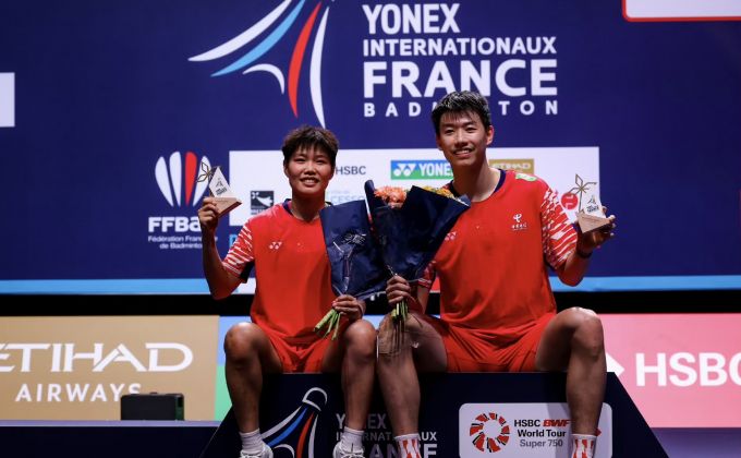 法国羽毛球公开赛：冯彦哲/黄东萍混双夺冠