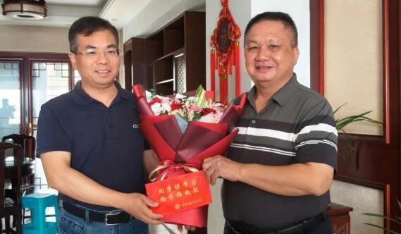 情暖重阳！南靖总工会走访慰问退休劳模