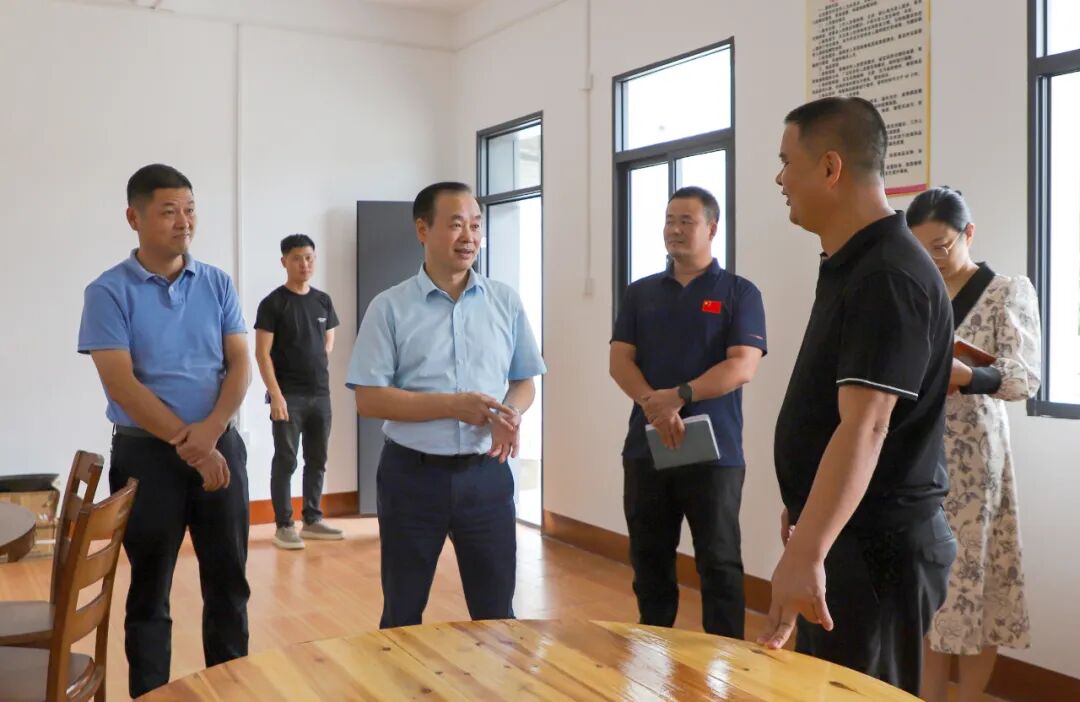 漳浦县县长深入基层宣讲党的二十届四中全会精神并调研重点工作