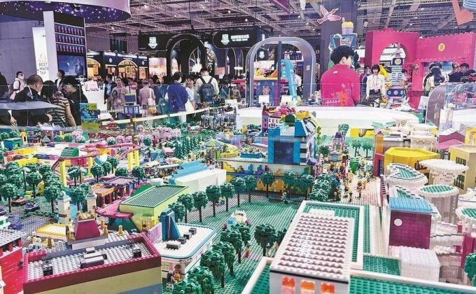 福建交易團閃耀進博舞臺 詮釋“敢拼會贏”