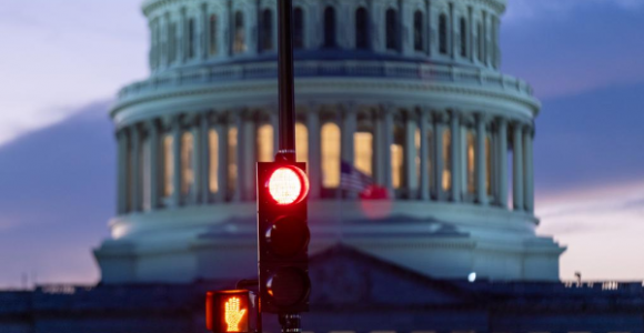 “停擺”第40天，美國涉4200萬人的食品救濟金發(fā)放起風(fēng)波