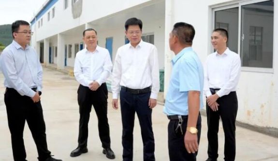 云霄县委书记调研海疆党建工作