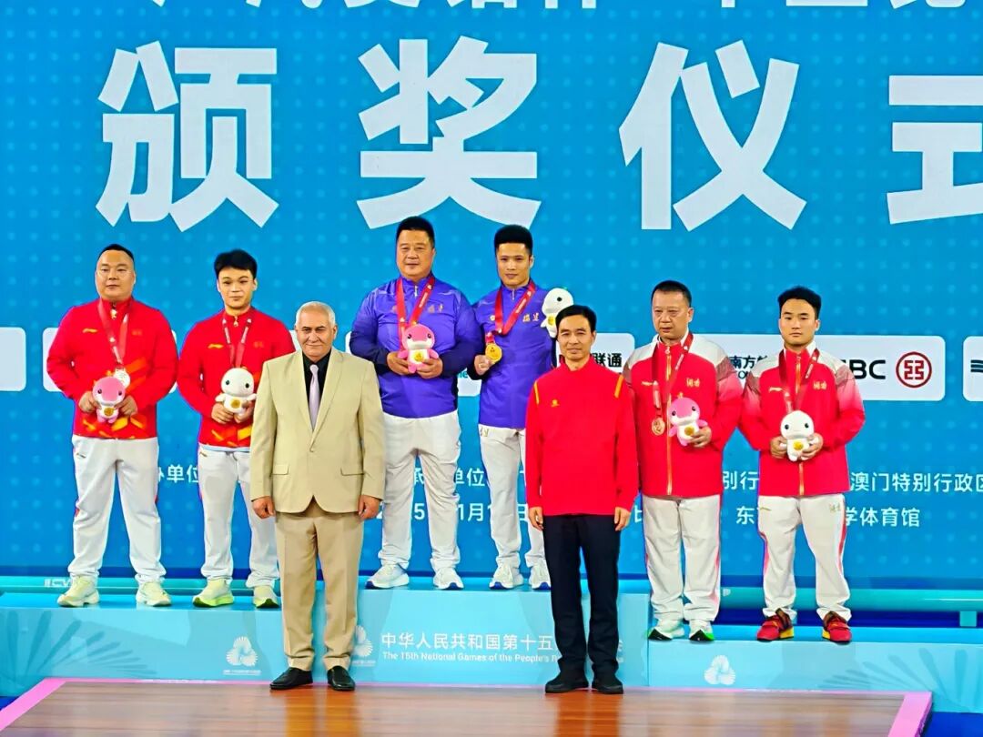 李发彬夺冠！泉州再添一金！市委、市政府贺电