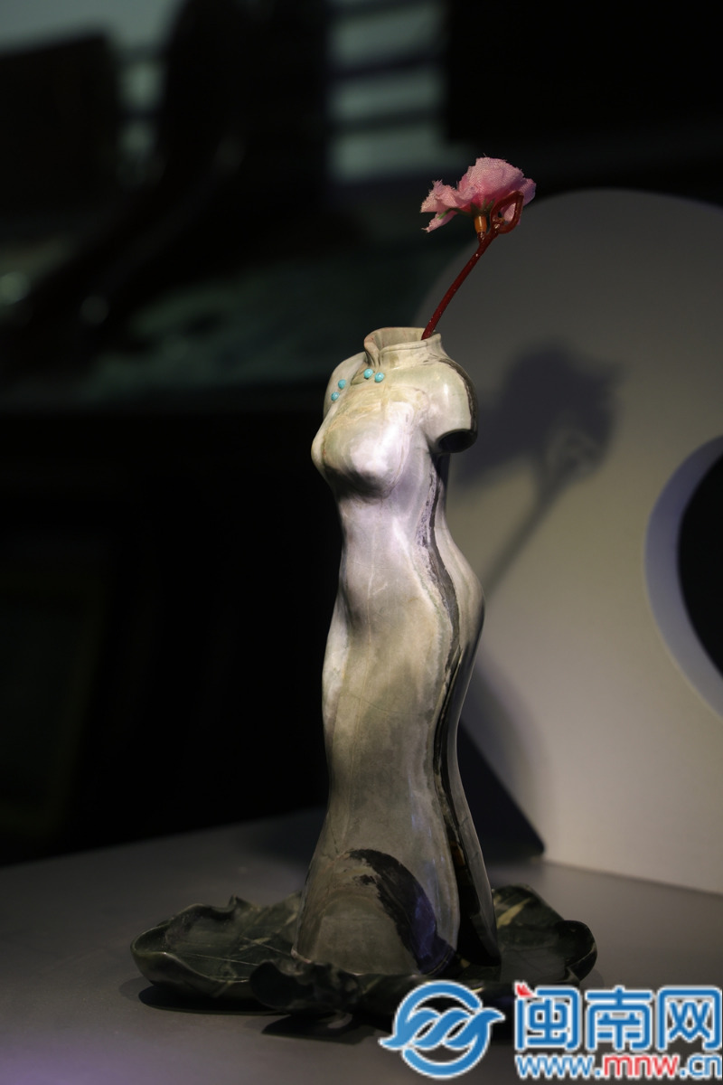 华安：“会唱歌的”九龙璧 从亿年瑰宝到文化新生的华彩蜕变