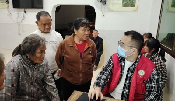 三明清流：夜間巡診暖民心 診療服務“不打烊”