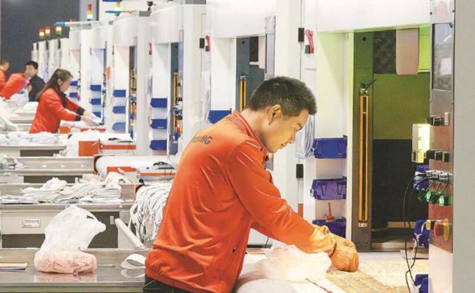 安踏：创新“长跑”永不止步