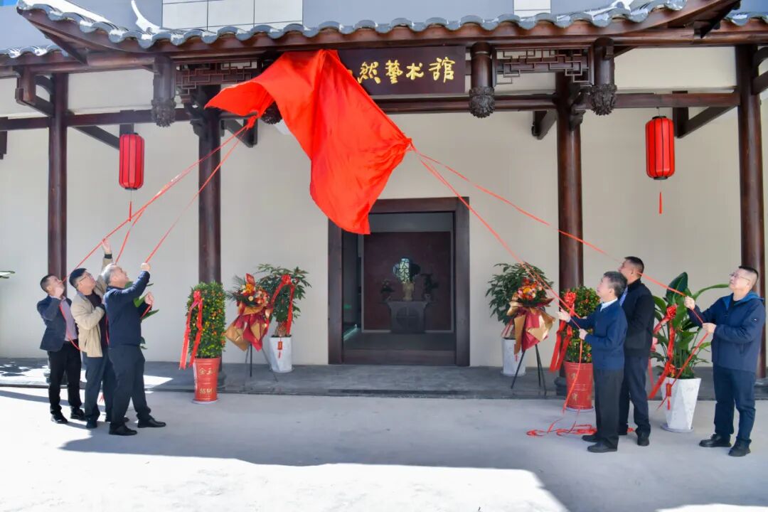 藏不住了！德化这座新馆，让弘一法师与陶瓷双向奔赴