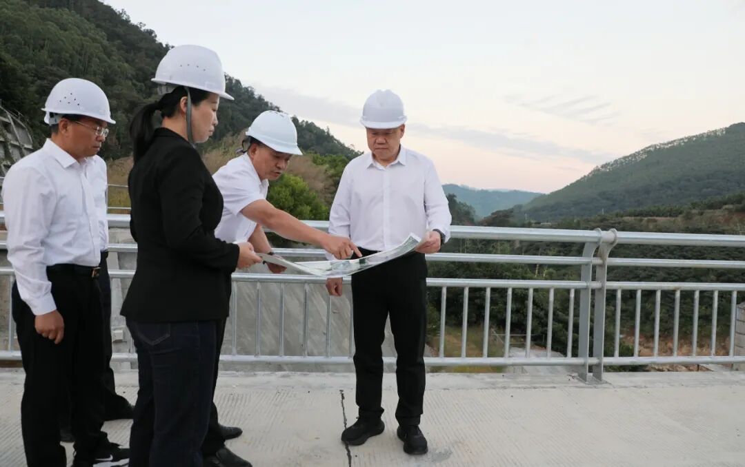 南靖县领导调研城区饮用水饮水扩容提升工程