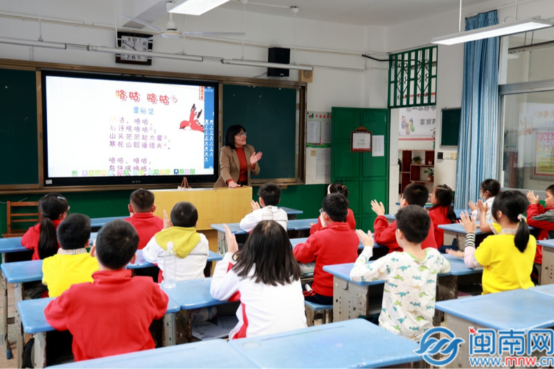 华安：童声起处 乡音归来