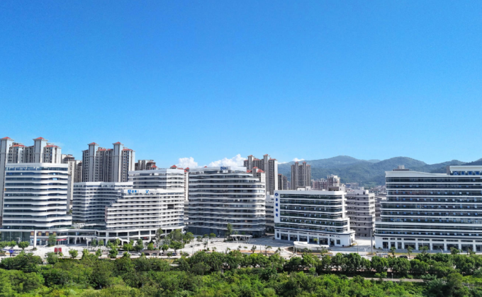 聚势赋能：从“园区引凤”到“产业强链”的洛江实践—— 洛江区“十四五”工业经济蝶变记