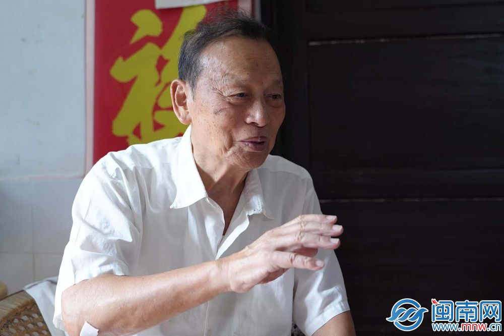 泉一红医顾天生：一生心归柳叶刀  薪火相传启新程