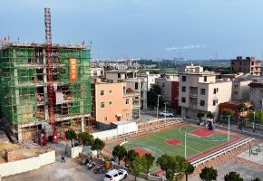 打造鄉(xiāng)村養(yǎng)老“幸福港灣”  石獅湖厝老人活動(dòng)中心順利封頂