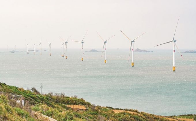 逐風(fēng)馭電 向綠而行