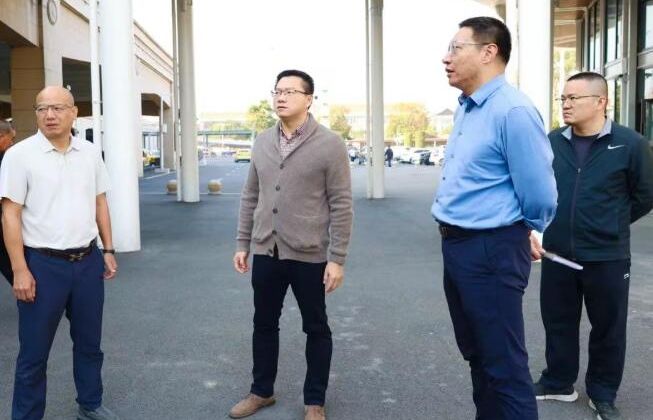 漳州高新区领导调研城市文明建设工作