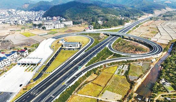 沙南高速南平段通車