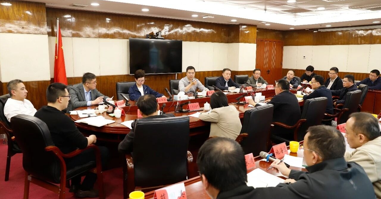 豐澤區(qū)政府與區(qū)總工會聯(lián)席會議召開