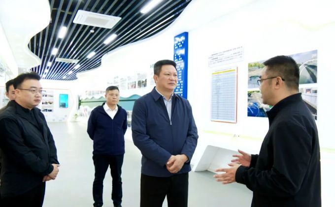 漳州台商区管委会主任带队调研重点项目