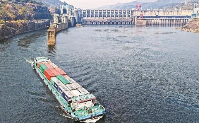 闽江干流实现千吨级船舶通航