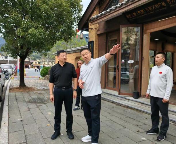 南靖县领导深入土楼景区调研