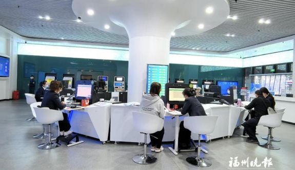 福州市政務服務中心推出全程幫辦服務