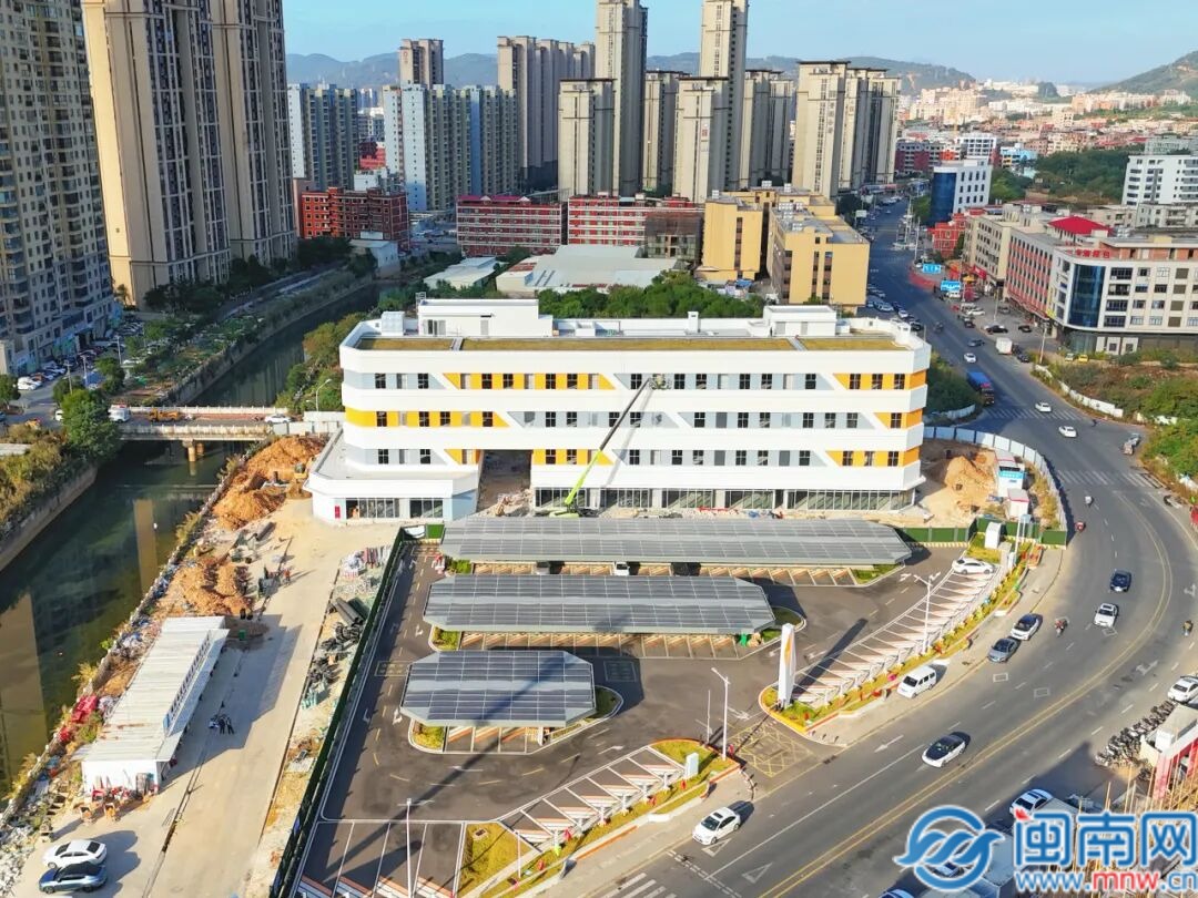 奋战四季度 | 泉州新能源汽贸城零碳驿站冲刺竣工 预计春节前投用