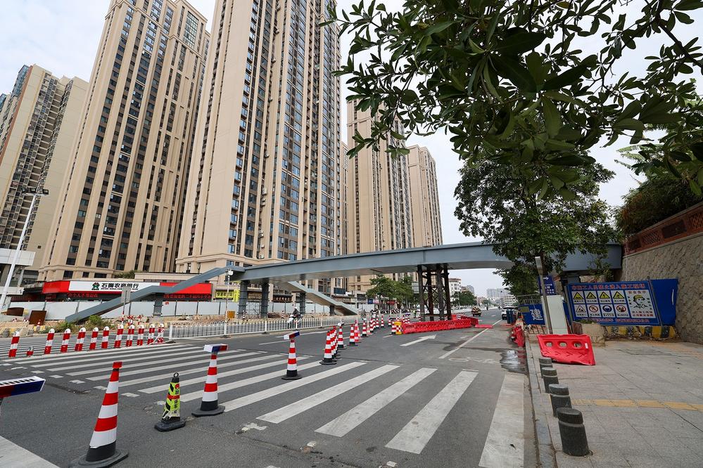 石狮再建一座人行天桥