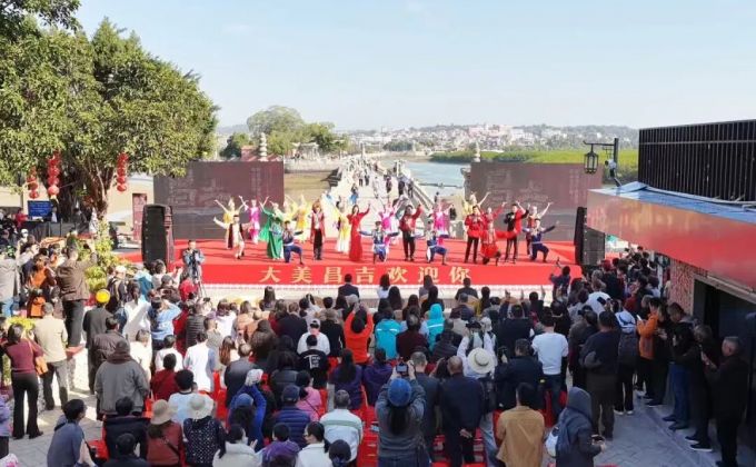 2025“丝路同源 山海交响”昌吉市文旅宣传推介交流演出活动在泉州·洛江举办