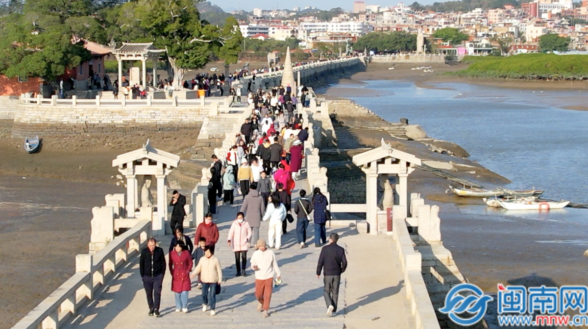 泉州洛阳桥：一半世遗古韵 一半人间烟火