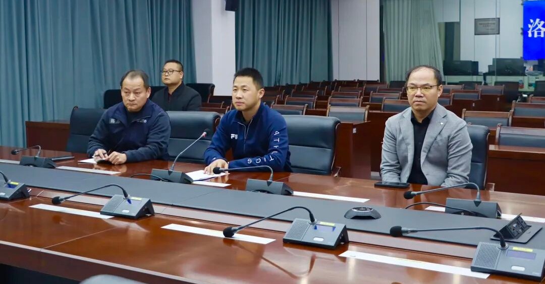 洛江区政府区长郭宁元旦假期看望慰问一线工作人员并检查调度安全防范工作