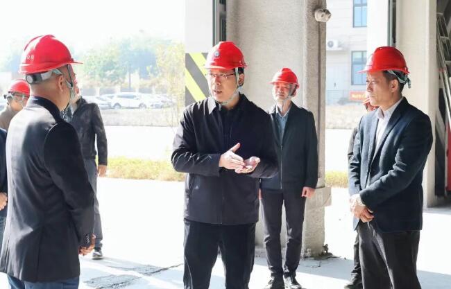 漳州高新区领导带队走访调研挂钩企业及重点项目