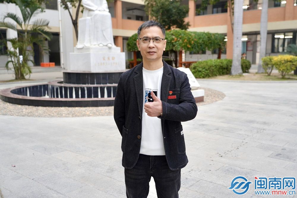 【民生新愿景】我们的“十五五”│乡村教师施华源：精进业务守初心 深耕美育育新人