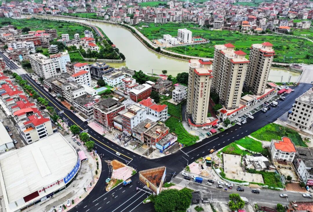 美了！南安英都镇5年投入5990万元，完成42公里“白改黑”