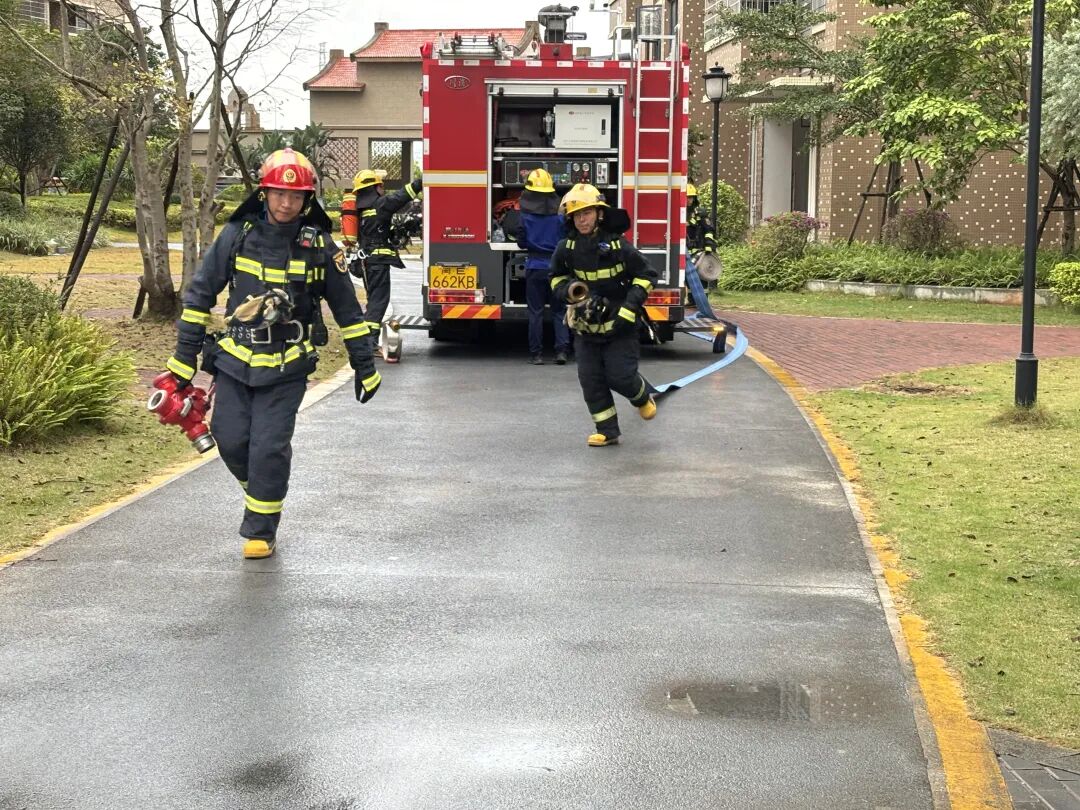 聚焦高层住宅消防安全 漳州高新区消防救援大队打出“组合拳”