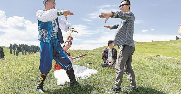 �Ļ�Ϊ����ɽ�� ��ӰΪ������