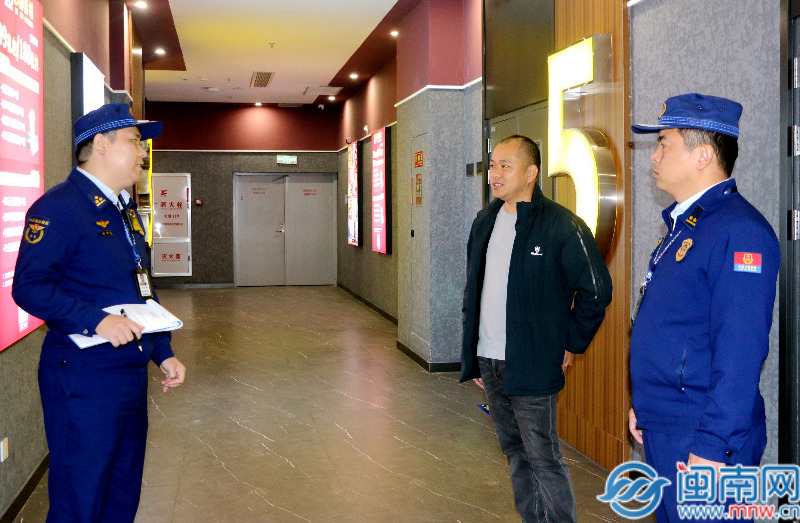 诏安县消防救援大队对辖区人员密集场所开展消防安全检查