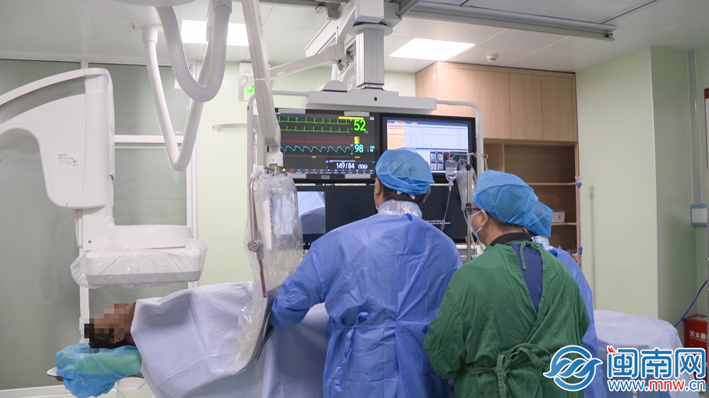 泉州市中医院启用DSA 开展院内首例冠状动脉造影技术