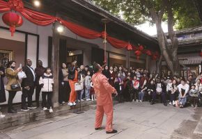 ���ྪ��ҫ�ų� ʯʨ�������Ȳ�