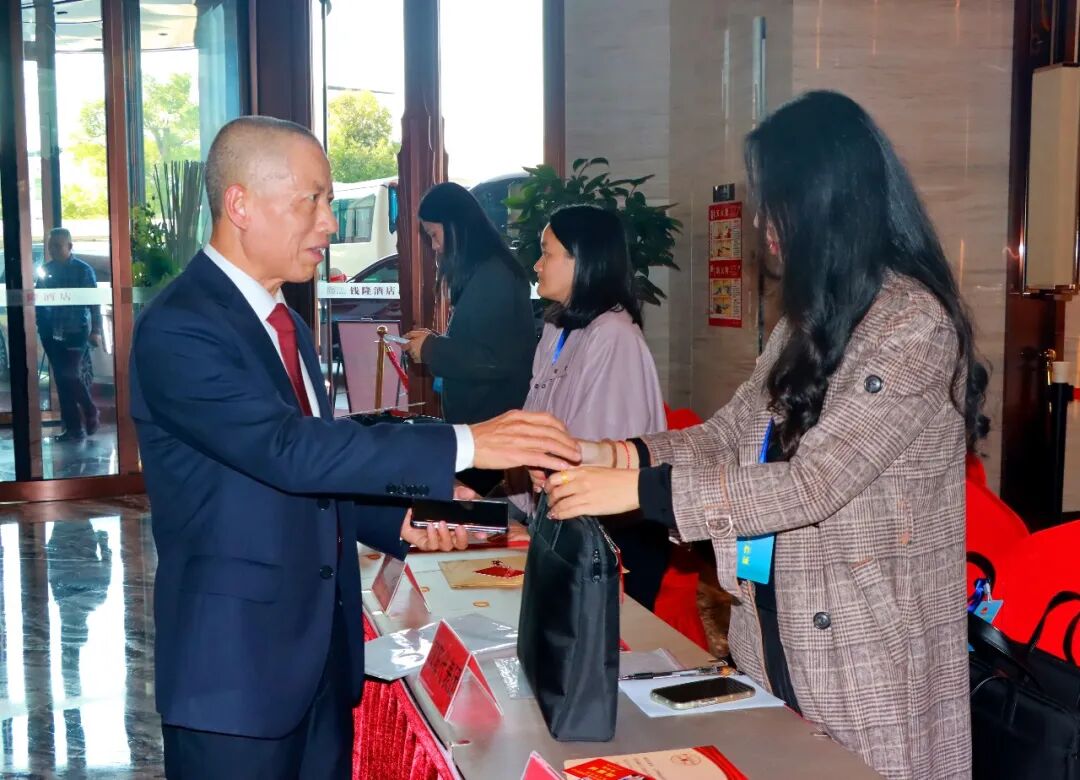 传递“民声” 为民“代言”！洛江区人大代表19日报到