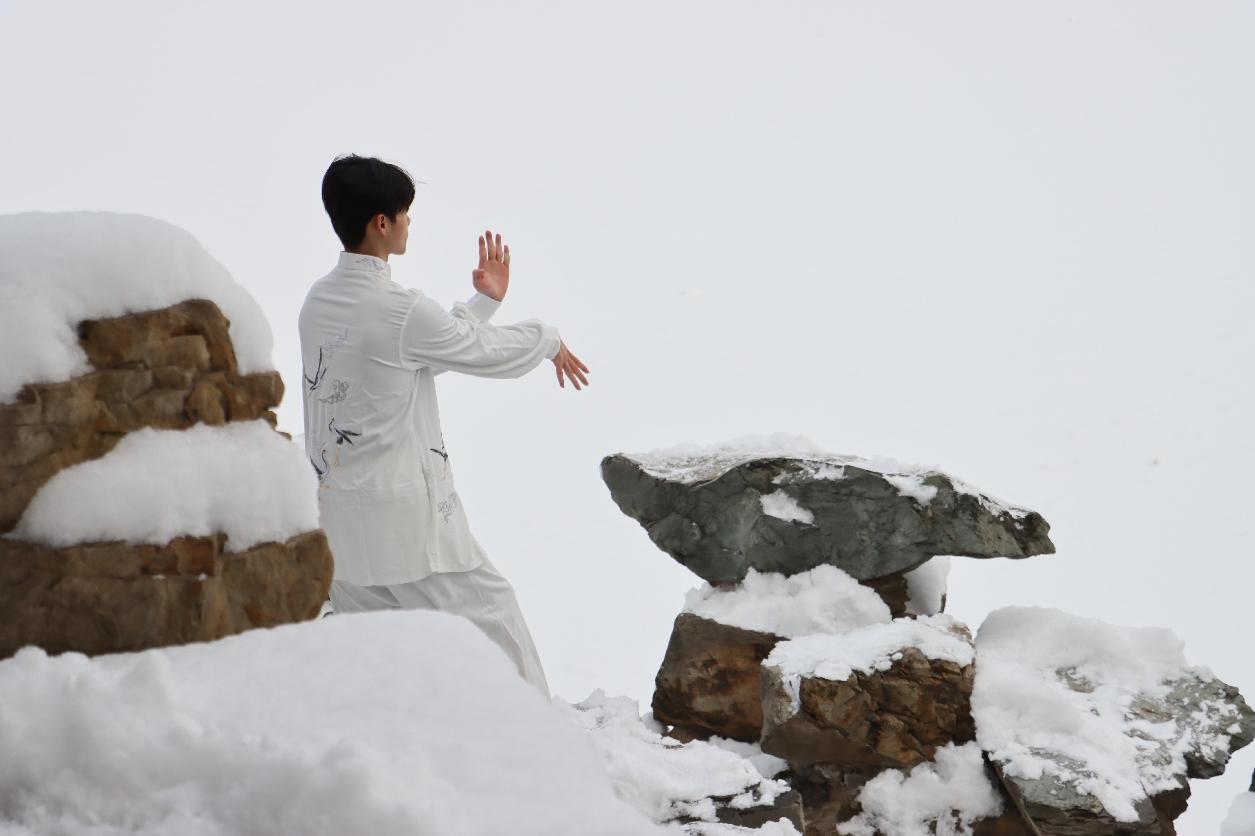 永春非遗快闪燃动京城 功夫香韵点亮北京地标