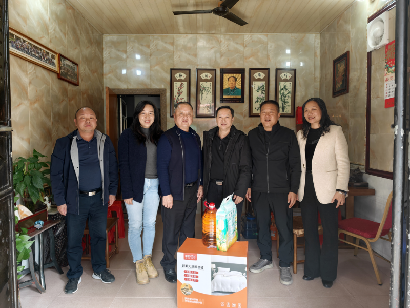 漳州市侨联到长泰区开展新春走访慰问活动
