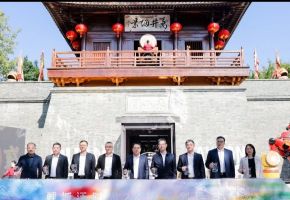 鲤城泛时尚廿四秀系列活动暨立春红装秀正式启幕