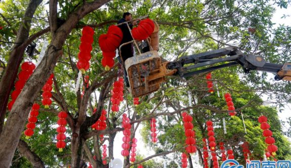 福马当先迎新春 锦绣华安年味浓