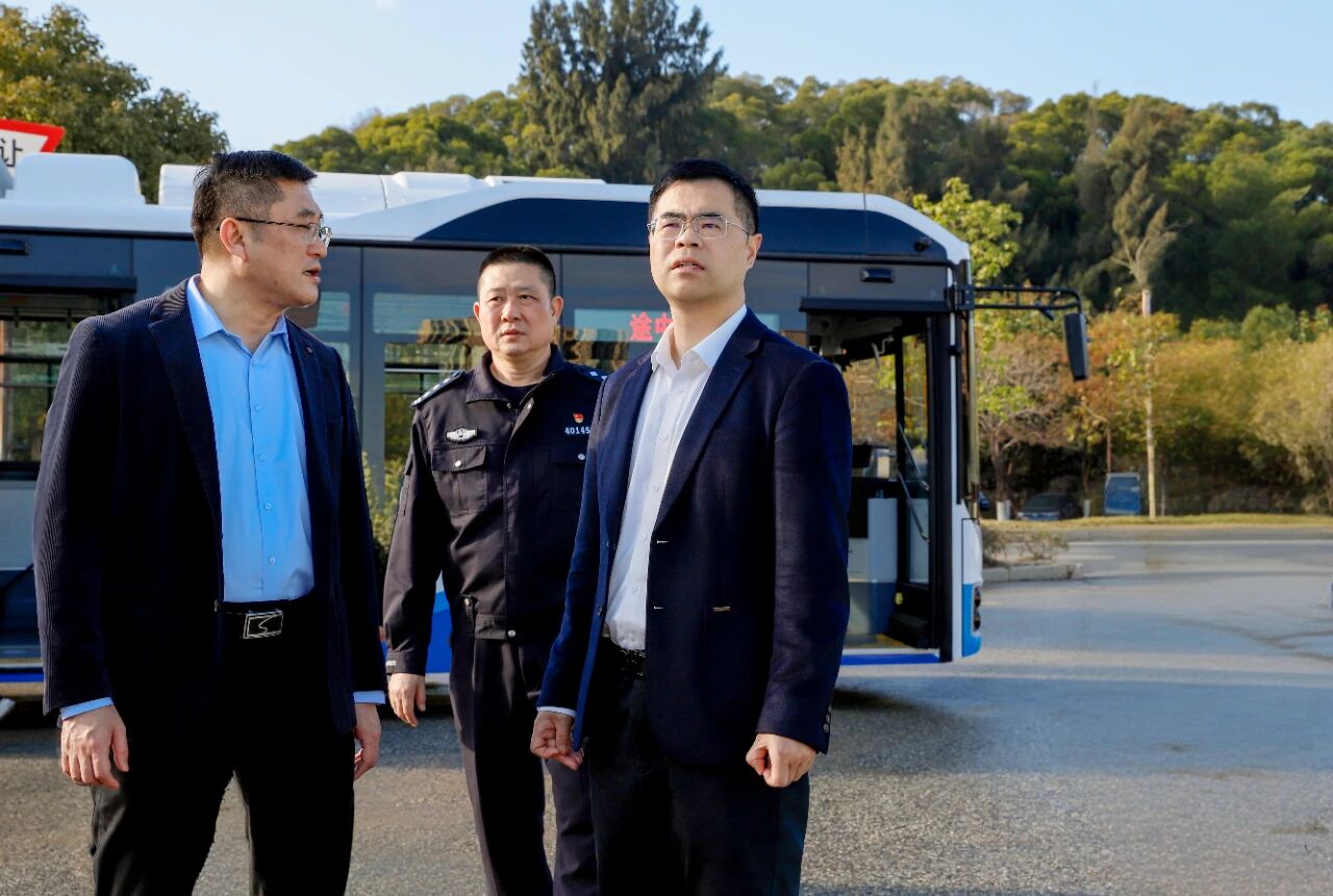 丰泽区政府主要领导调研蟳埔文旅有关工作