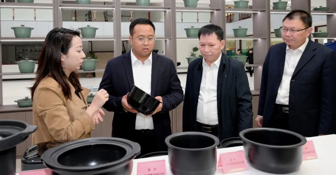 德化县委书记方俊钦调研节前安全生产工作