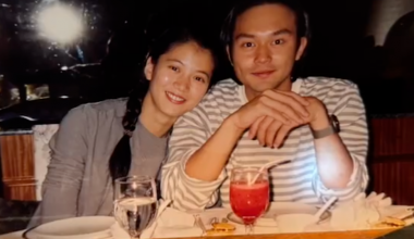 袁咏仪庆祝和张智霖银婚：25年，正是青春的模样